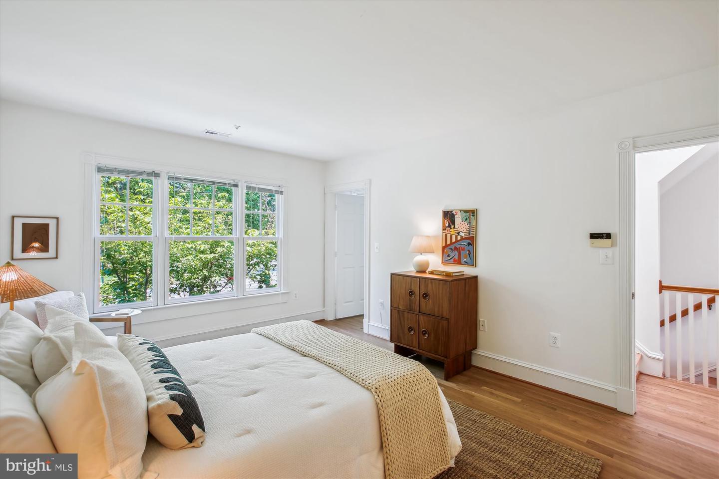 979 POWHATAN ST, ALEXANDRIA, Virginia 22314, 3 Bedrooms Bedrooms, ,3 BathroomsBathrooms,Residential,For sale,979 POWHATAN ST,VAAX2043426 MLS # VAAX2043426