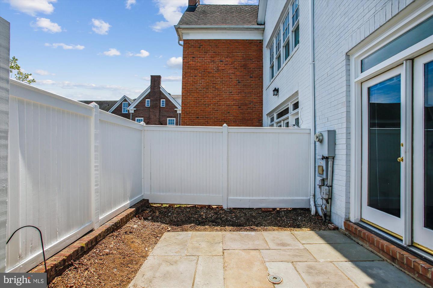 979 POWHATAN ST, ALEXANDRIA, Virginia 22314, 3 Bedrooms Bedrooms, ,3 BathroomsBathrooms,Residential,For sale,979 POWHATAN ST,VAAX2043426 MLS # VAAX2043426
