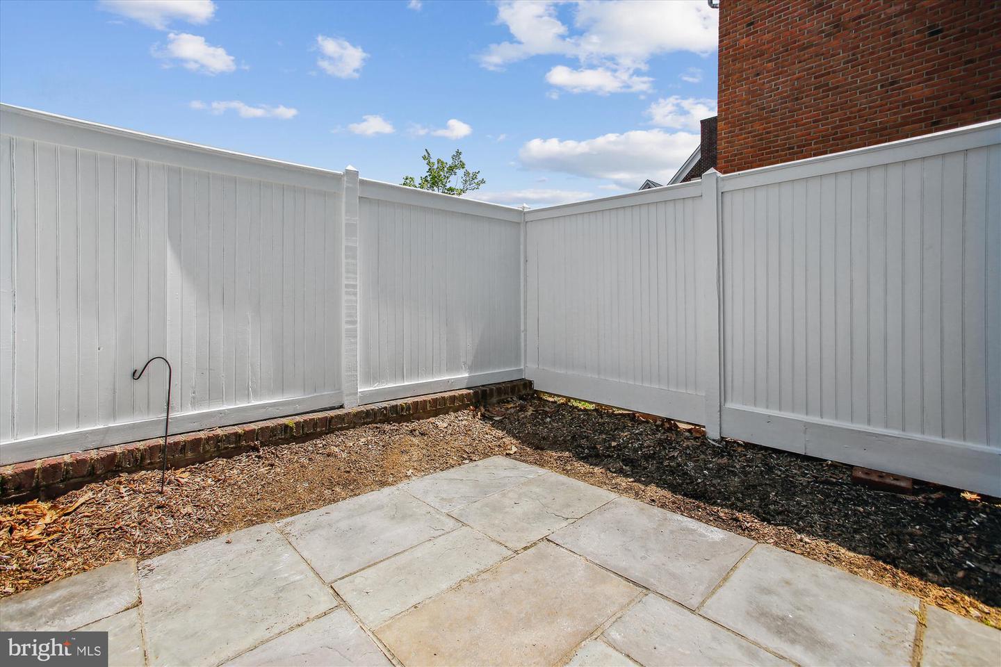 979 POWHATAN ST, ALEXANDRIA, Virginia 22314, 3 Bedrooms Bedrooms, ,3 BathroomsBathrooms,Residential,For sale,979 POWHATAN ST,VAAX2043426 MLS # VAAX2043426