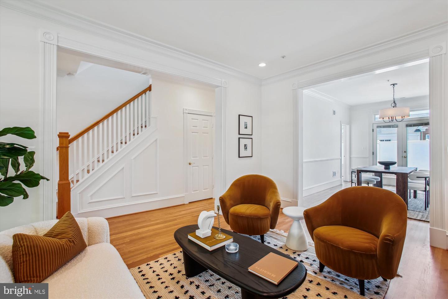 979 POWHATAN ST, ALEXANDRIA, Virginia 22314, 3 Bedrooms Bedrooms, ,3 BathroomsBathrooms,Residential,For sale,979 POWHATAN ST,VAAX2043426 MLS # VAAX2043426