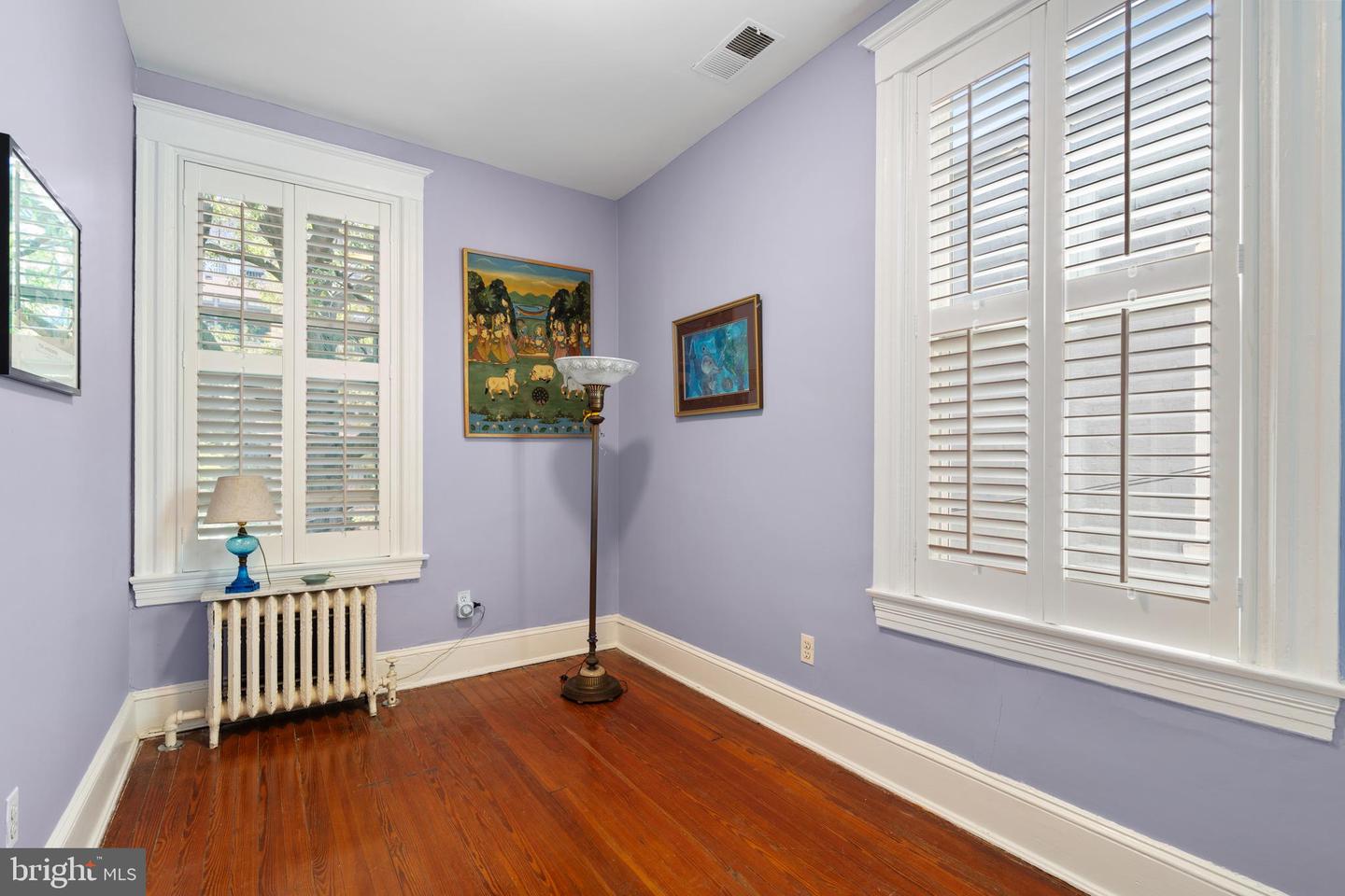 510 13TH ST SE, WASHINGTON, District Of Columbia 20003, 3 Bedrooms Bedrooms, ,2 BathroomsBathrooms,Residential,For sale,510 13TH ST SE,DCDC2193010 MLS # DCDC2193010