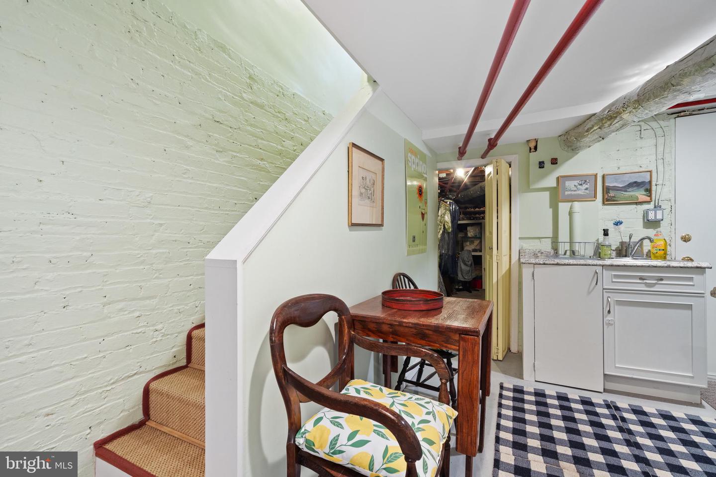 510 13TH ST SE, WASHINGTON, District Of Columbia 20003, 3 Bedrooms Bedrooms, ,2 BathroomsBathrooms,Residential,For sale,510 13TH ST SE,DCDC2193010 MLS # DCDC2193010