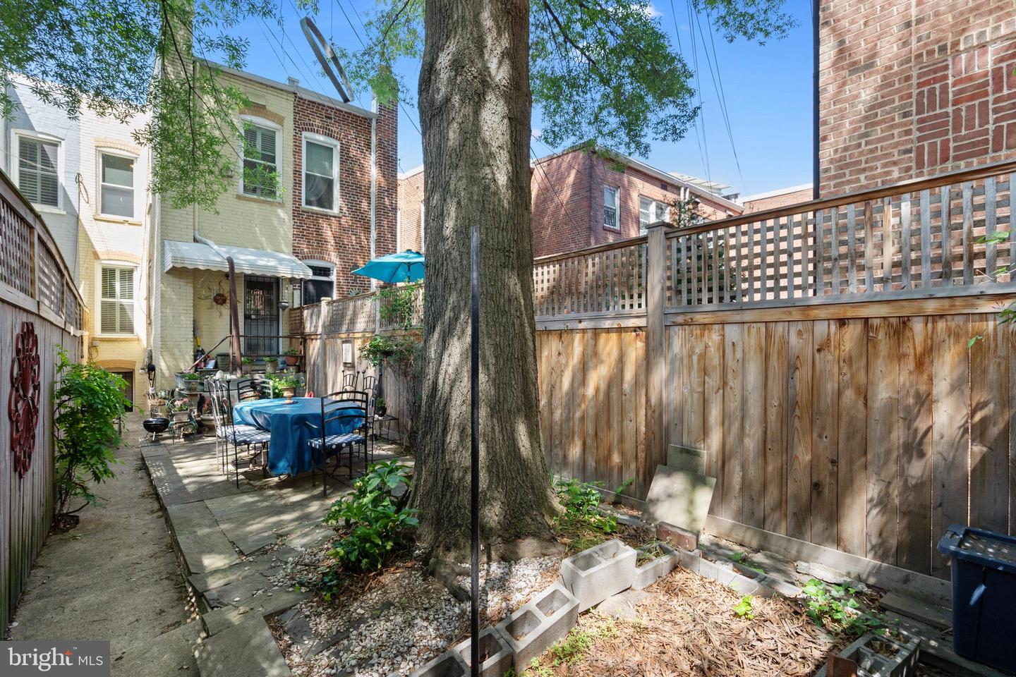 510 13TH ST SE, WASHINGTON, District Of Columbia 20003, 3 Bedrooms Bedrooms, ,2 BathroomsBathrooms,Residential,For sale,510 13TH ST SE,DCDC2193010 MLS # DCDC2193010