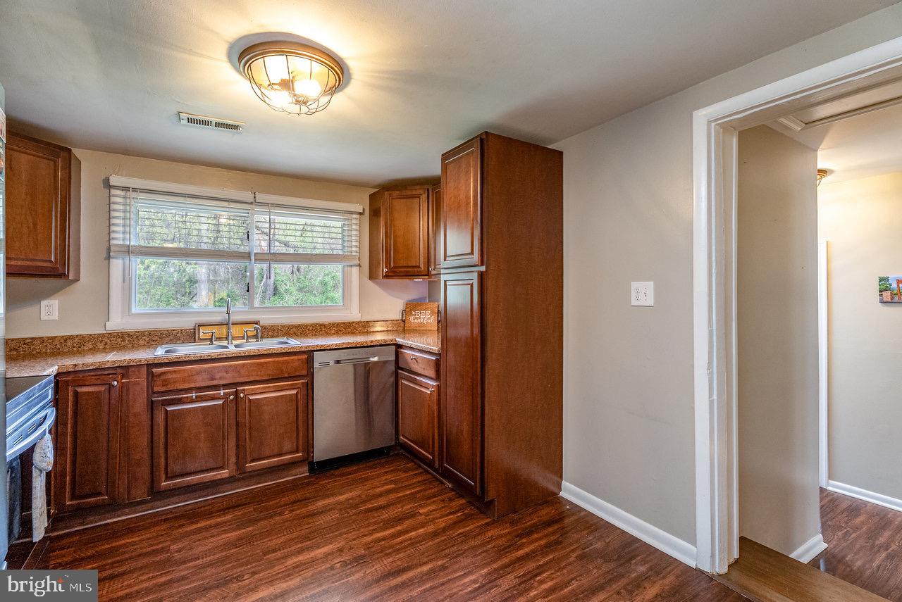 275 IDA HOLLOW RD, LURAY, Virginia 22835, 2 Bedrooms Bedrooms, ,1 BathroomBathrooms,Residential,For sale,275 IDA HOLLOW RD,VAPA2004708 MLS # VAPA2004708