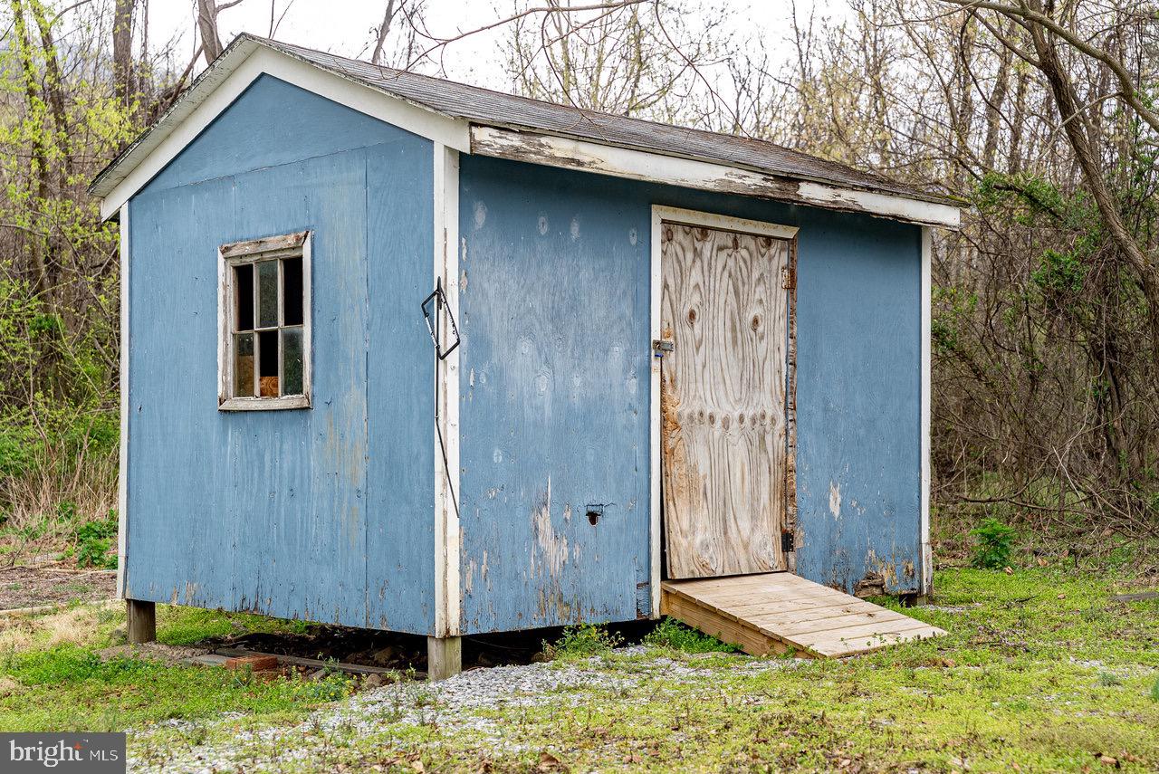 275 IDA HOLLOW RD, LURAY, Virginia 22835, 2 Bedrooms Bedrooms, ,1 BathroomBathrooms,Residential,For sale,275 IDA HOLLOW RD,VAPA2004708 MLS # VAPA2004708