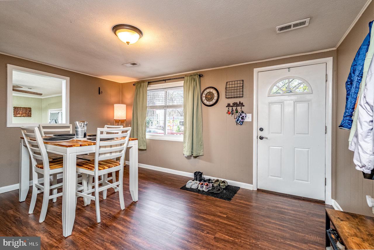275 IDA HOLLOW RD, LURAY, Virginia 22835, 2 Bedrooms Bedrooms, ,1 BathroomBathrooms,Residential,For sale,275 IDA HOLLOW RD,VAPA2004708 MLS # VAPA2004708