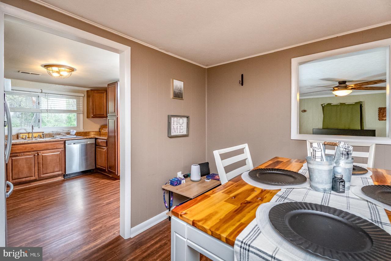 275 IDA HOLLOW RD, LURAY, Virginia 22835, 2 Bedrooms Bedrooms, ,1 BathroomBathrooms,Residential,For sale,275 IDA HOLLOW RD,VAPA2004708 MLS # VAPA2004708