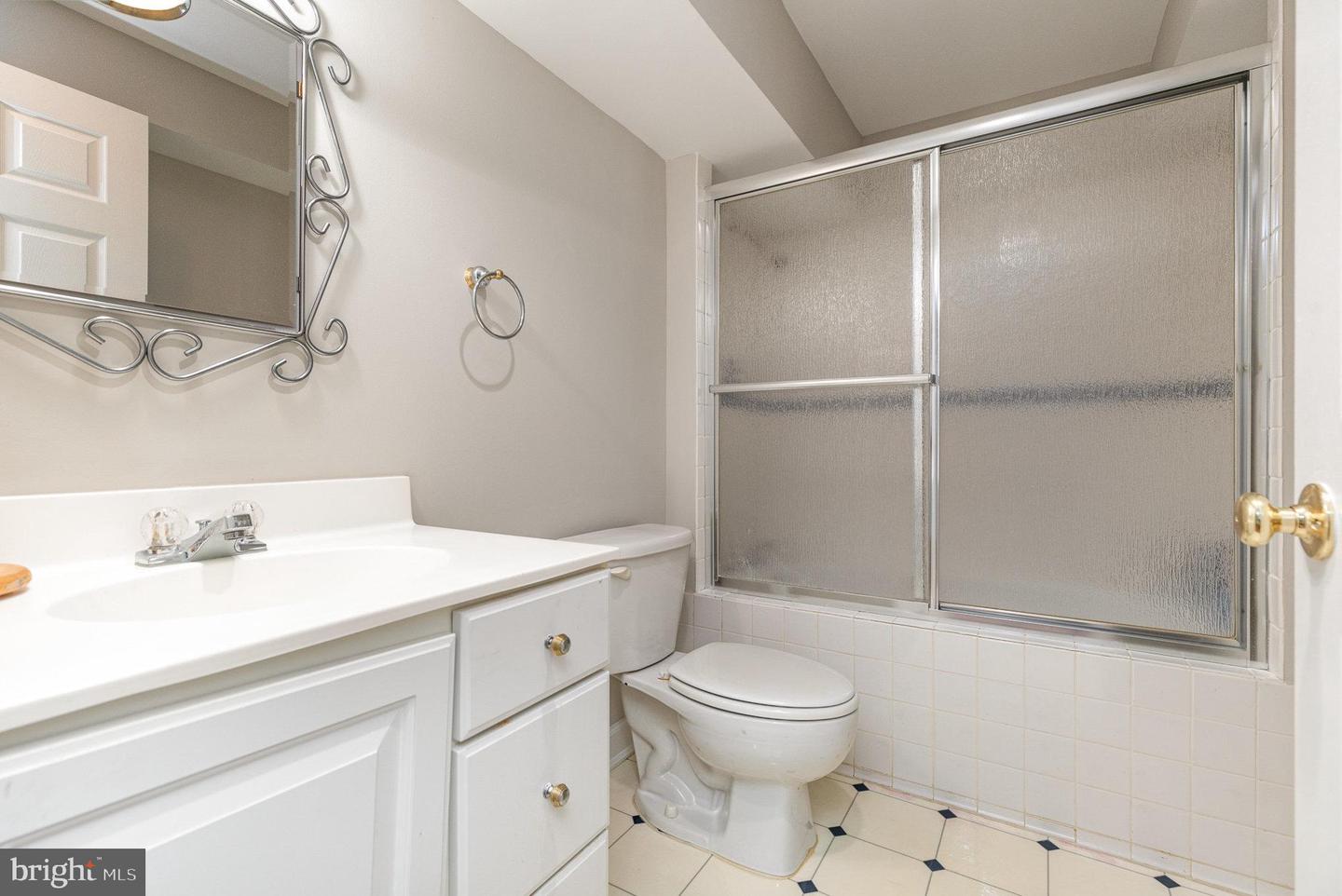 6416 CALEB CT, ALEXANDRIA, Virginia 22315, 4 Bedrooms Bedrooms, ,3 BathroomsBathrooms,Residential,For sale,6416 CALEB CT,VAFX2232628 MLS # VAFX2232628