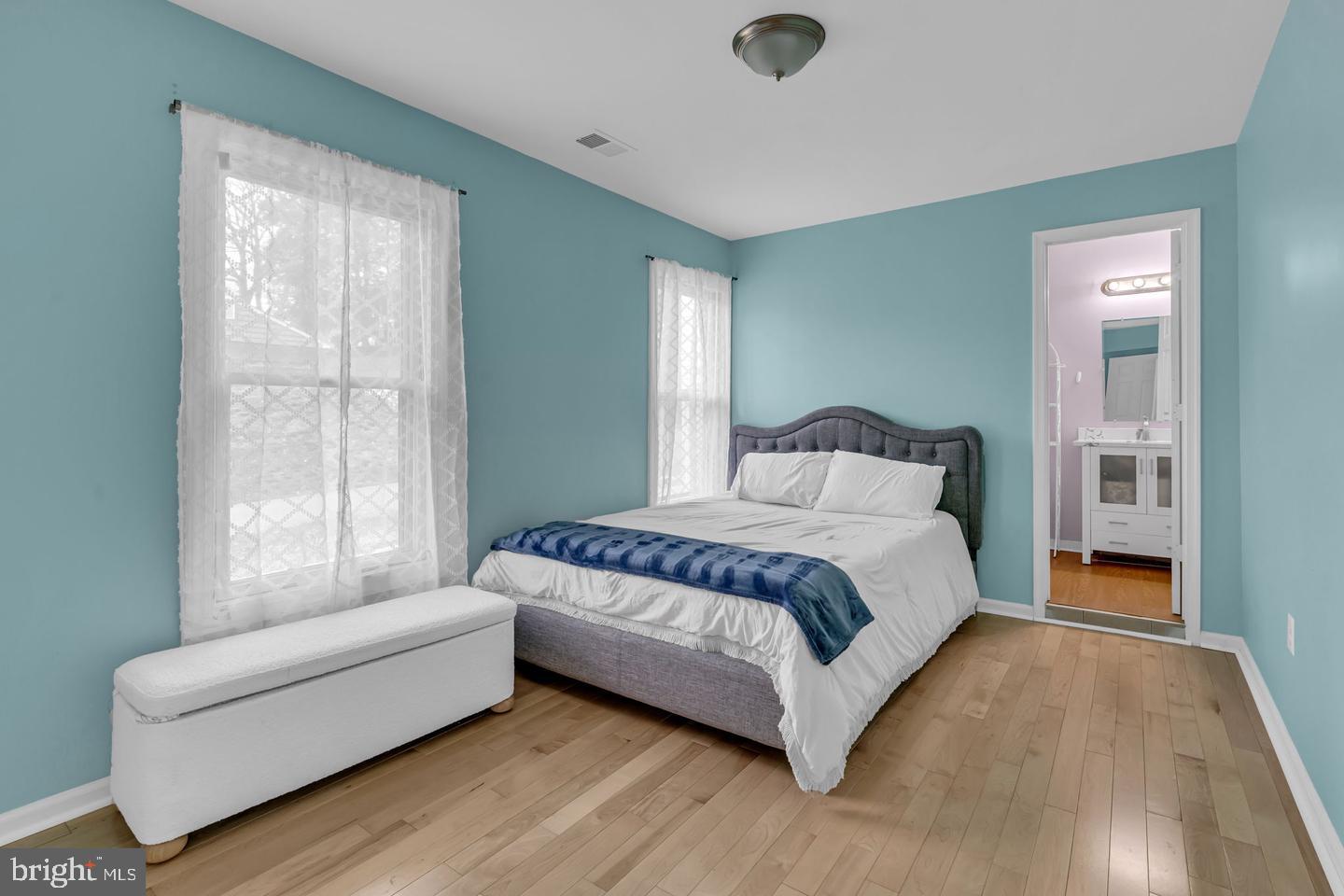 17631 WASHINGTON ST, DUMFRIES, Virginia 22026, 3 Bedrooms Bedrooms, ,2 BathroomsBathrooms,Residential,For sale,17631 WASHINGTON ST,VAPW2091414 MLS # VAPW2091414