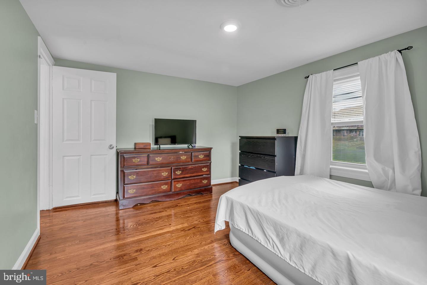 17631 WASHINGTON ST, DUMFRIES, Virginia 22026, 3 Bedrooms Bedrooms, ,2 BathroomsBathrooms,Residential,For sale,17631 WASHINGTON ST,VAPW2091414 MLS # VAPW2091414