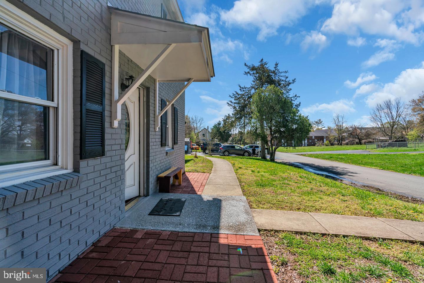 17631 WASHINGTON ST, DUMFRIES, Virginia 22026, 3 Bedrooms Bedrooms, ,2 BathroomsBathrooms,Residential,For sale,17631 WASHINGTON ST,VAPW2091414 MLS # VAPW2091414