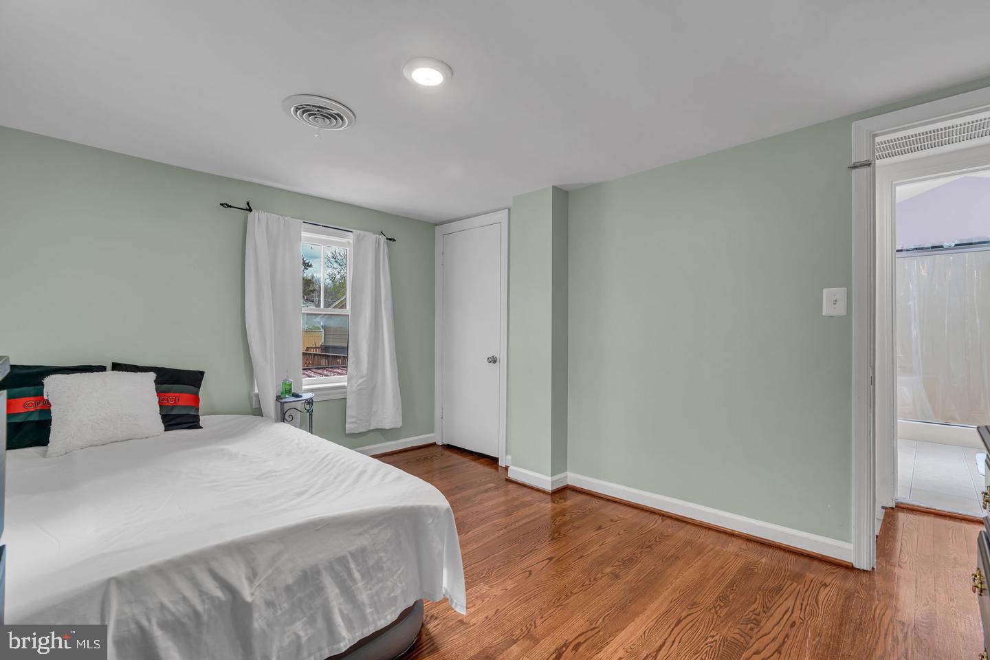 17631 WASHINGTON ST, DUMFRIES, Virginia 22026, 3 Bedrooms Bedrooms, ,2 BathroomsBathrooms,Residential,For sale,17631 WASHINGTON ST,VAPW2091414 MLS # VAPW2091414