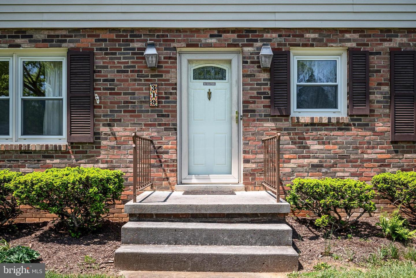 319 WALKER ST, WINCHESTER, Virginia 22601, 4 Bedrooms Bedrooms, ,2 BathroomsBathrooms,Residential,For sale,319 WALKER ST,VAWI2007456 MLS # VAWI2007456