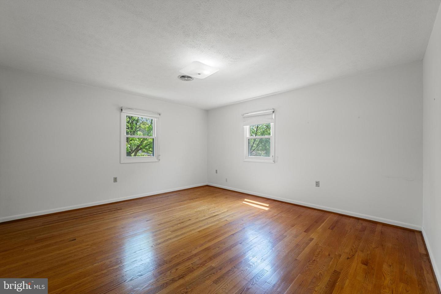 319 WALKER ST, WINCHESTER, Virginia 22601, 4 Bedrooms Bedrooms, ,2 BathroomsBathrooms,Residential,For sale,319 WALKER ST,VAWI2007456 MLS # VAWI2007456