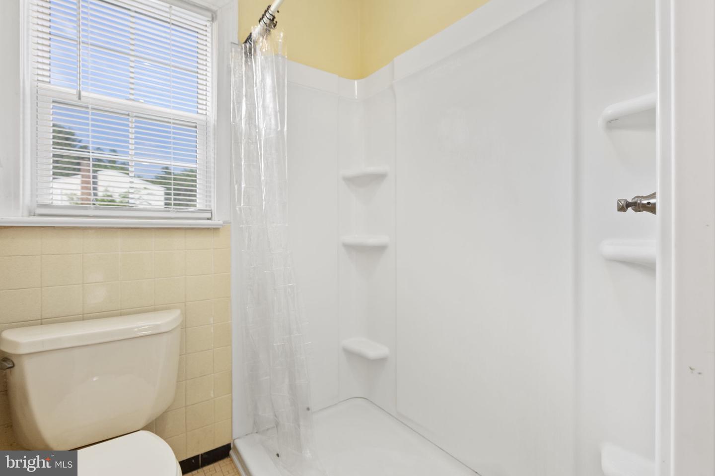 149 COURTHOUSE LN, BOWLING GREEN, Virginia 22427, 3 Bedrooms Bedrooms, ,1 BathroomBathrooms,Residential,For sale,149 COURTHOUSE LN,VACV2007934 MLS # VACV2007934