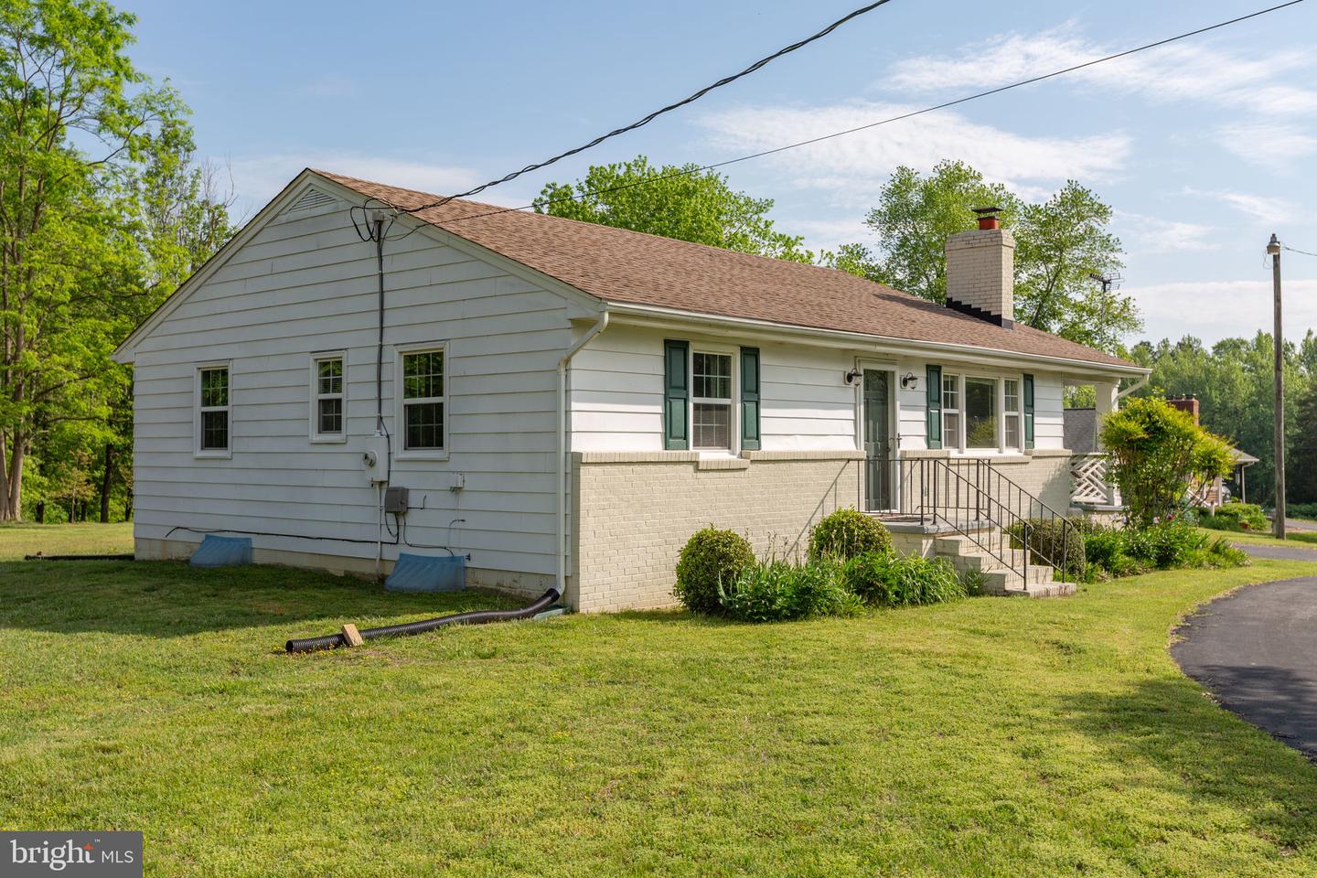 149 COURTHOUSE LN, BOWLING GREEN, Virginia 22427, 3 Bedrooms Bedrooms, ,1 BathroomBathrooms,Residential,For sale,149 COURTHOUSE LN,VACV2007934 MLS # VACV2007934