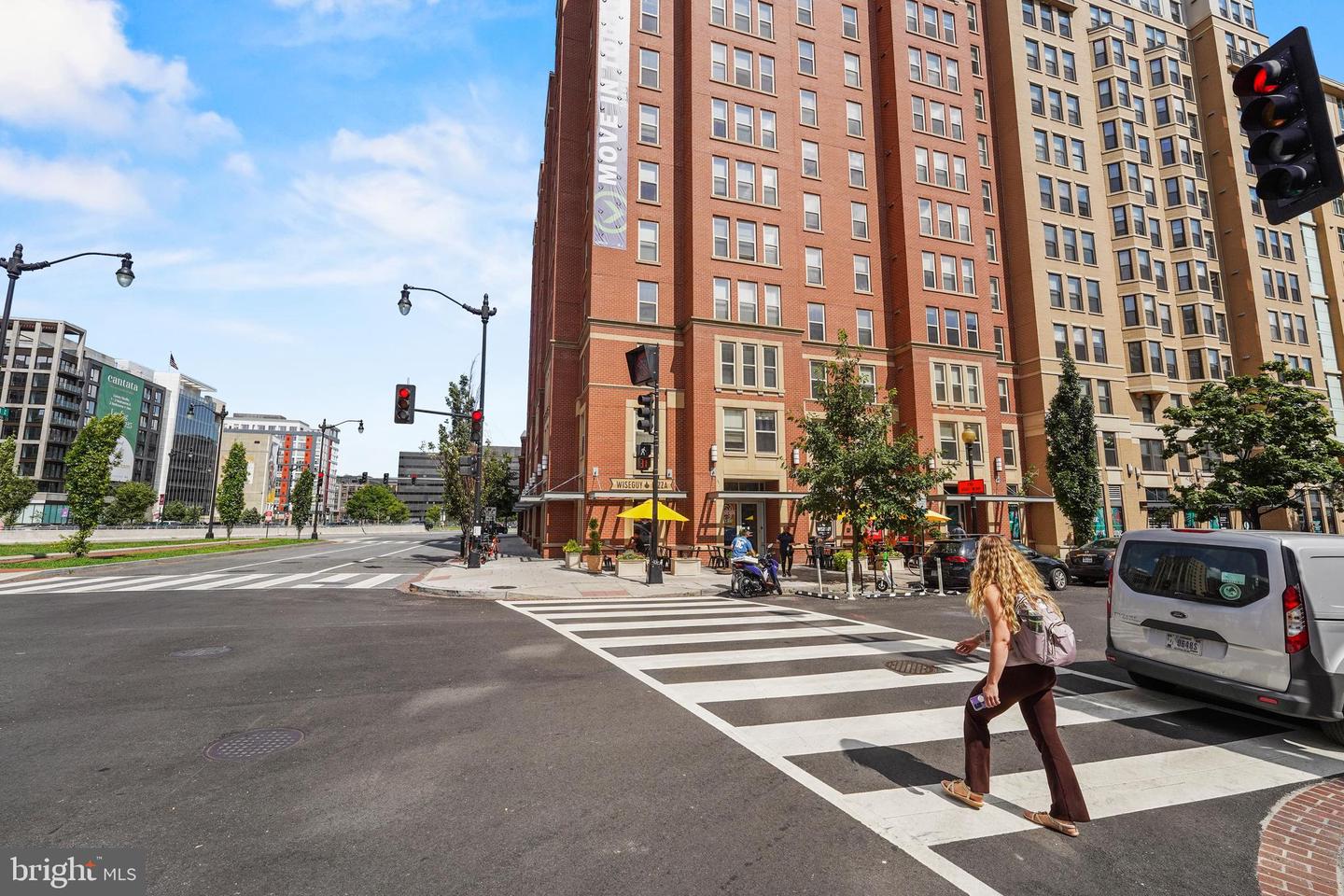 401 13TH ST NE #104, WASHINGTON, District Of Columbia 20002, 1 Bedroom Bedrooms, ,1 BathroomBathrooms,Residential,For sale,401 13TH ST NE #104,DCDC2194252 MLS # DCDC2194252