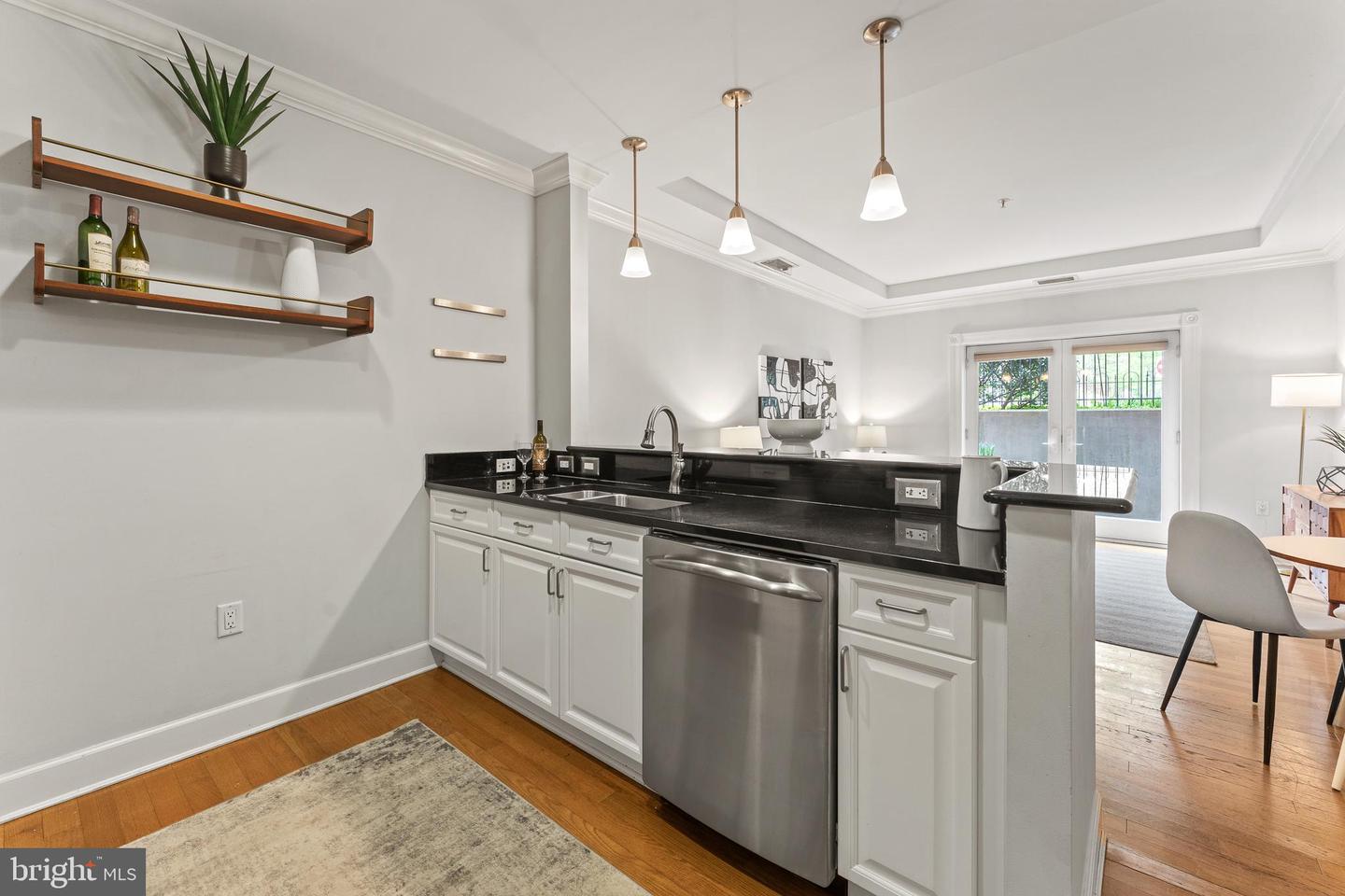 401 13TH ST NE #104, WASHINGTON, District Of Columbia 20002, 1 Bedroom Bedrooms, ,1 BathroomBathrooms,Residential,For sale,401 13TH ST NE #104,DCDC2194252 MLS # DCDC2194252