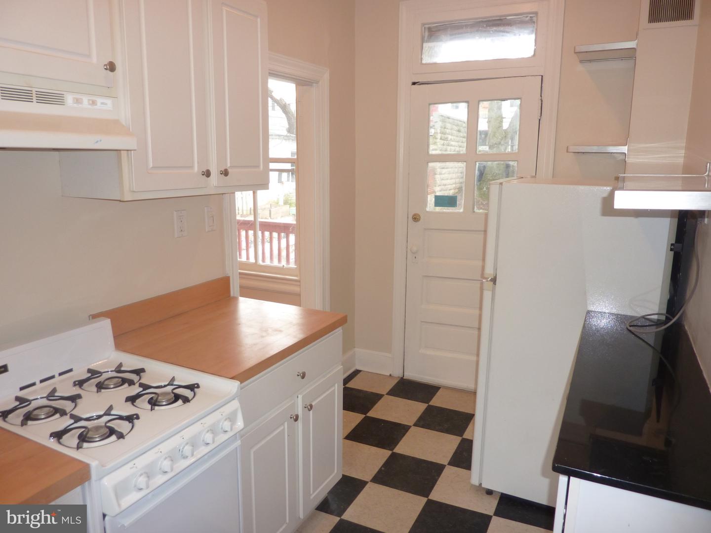 1674 IRVING ST NW, WASHINGTON, District Of Columbia 20010, 6 Bedrooms Bedrooms, ,6 BathroomsBathrooms,Residential,For sale,1674 IRVING ST NW,DCDC2194594 MLS # DCDC2194594