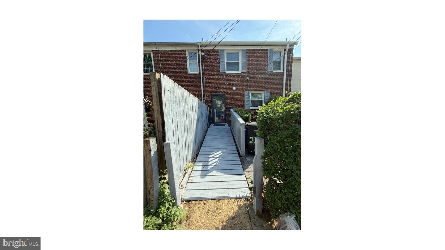 229 TENNESSEE AVE, ALEXANDRIA, Virginia 22305, 3 Bedrooms Bedrooms, ,2 BathroomsBathrooms,Residential,For sale,229 TENNESSEE AVE,VAAX2043916 MLS # VAAX2043916