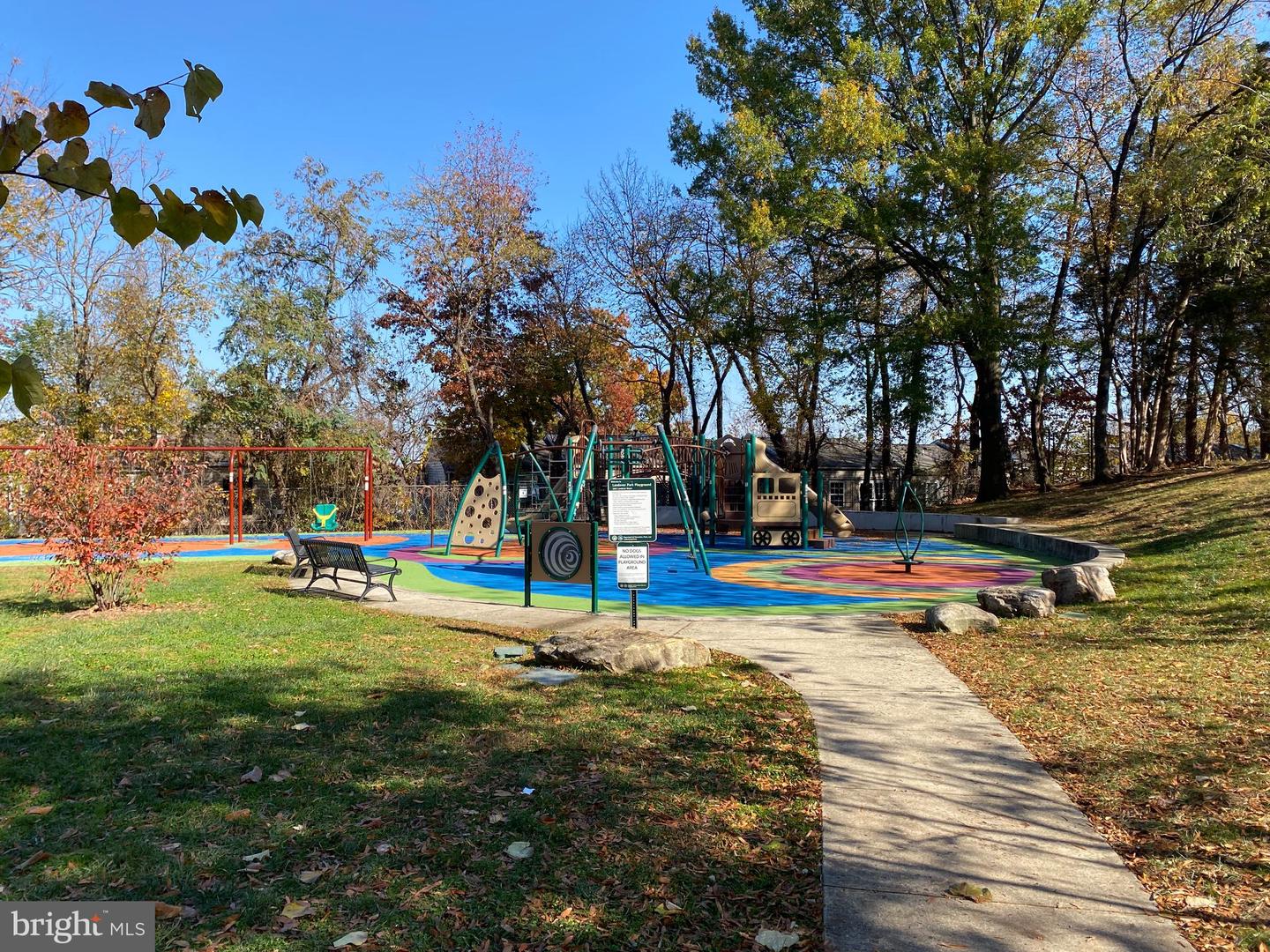 229 TENNESSEE AVE, ALEXANDRIA, Virginia 22305, 3 Bedrooms Bedrooms, ,2 BathroomsBathrooms,Residential,For sale,229 TENNESSEE AVE,VAAX2043916 MLS # VAAX2043916