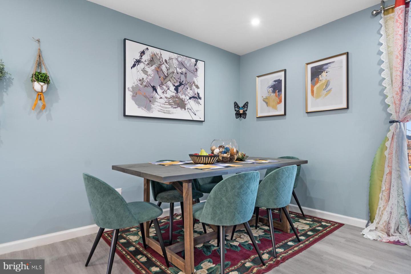 229 TENNESSEE AVE, ALEXANDRIA, Virginia 22305, 3 Bedrooms Bedrooms, ,2 BathroomsBathrooms,Residential,For sale,229 TENNESSEE AVE,VAAX2043916 MLS # VAAX2043916