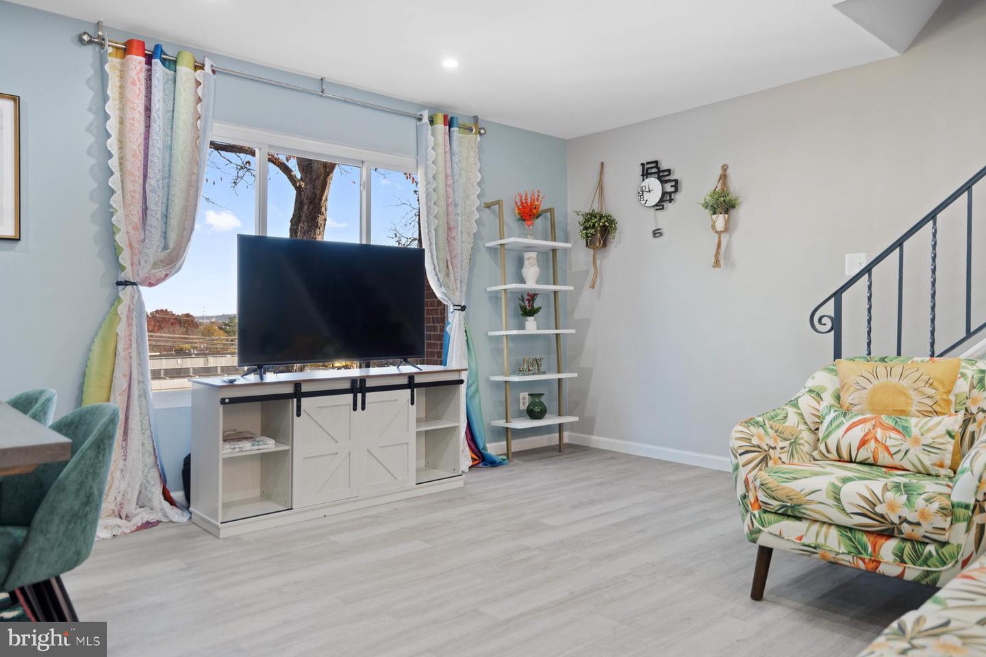 229 TENNESSEE AVE, ALEXANDRIA, Virginia 22305, 3 Bedrooms Bedrooms, ,2 BathroomsBathrooms,Residential,For sale,229 TENNESSEE AVE,VAAX2043916 MLS # VAAX2043916