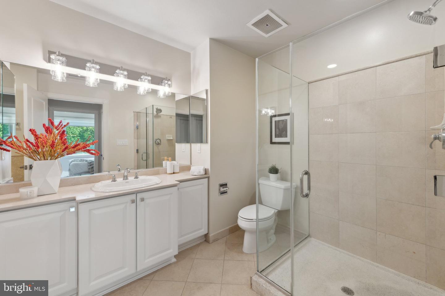 2600 PENNSYLVANIA AVE NW #304, WASHINGTON, District Of Columbia 20037, 2 Bedrooms Bedrooms, ,2 BathroomsBathrooms,Residential,For sale,2600 PENNSYLVANIA AVE NW #304,DCDC2194662 MLS # DCDC2194662