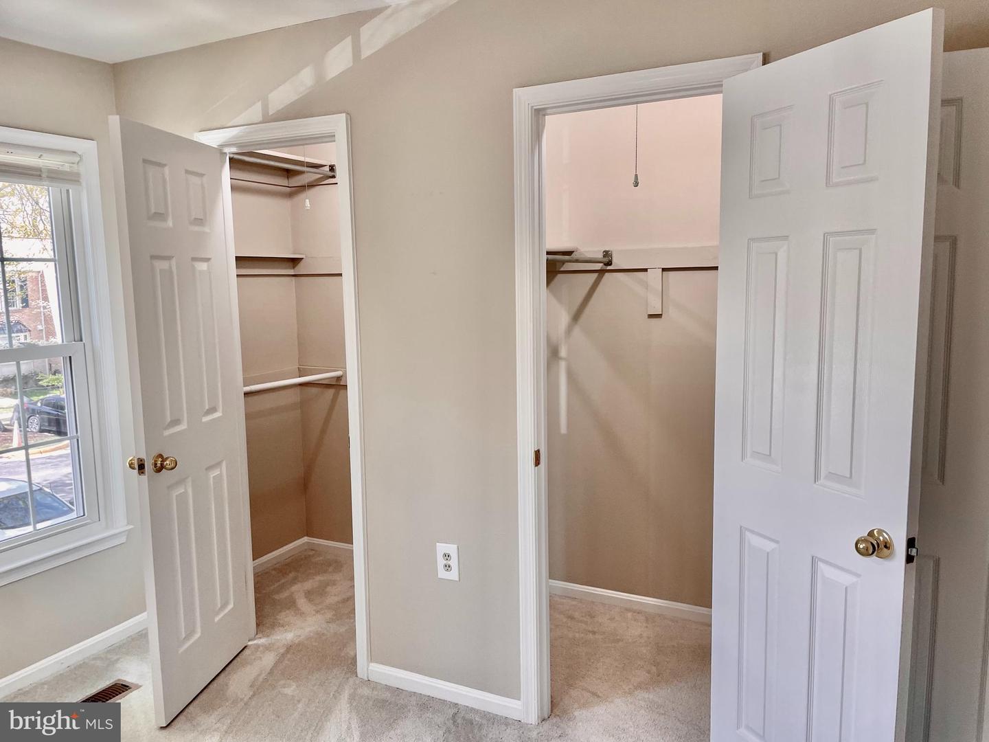 12761 LOCKLEVEN LN, WOODBRIDGE, Virginia 22192, 3 Bedrooms Bedrooms, ,3 BathroomsBathrooms,Residential,For sale,12761 LOCKLEVEN LN,VAPW2091706 MLS # VAPW2091706