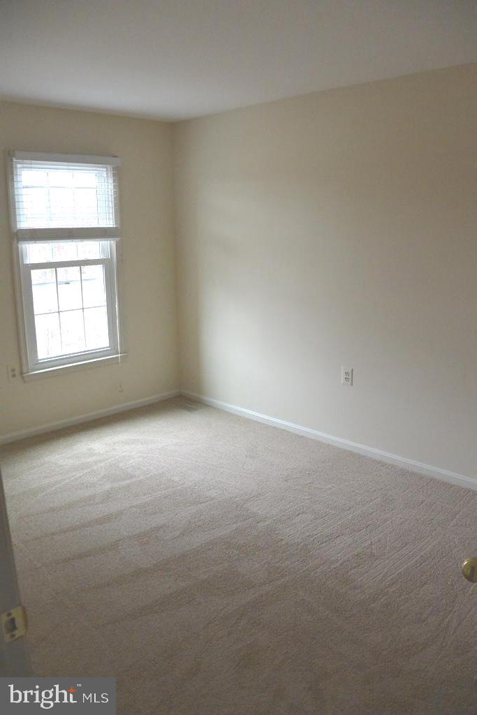 12761 LOCKLEVEN LN, WOODBRIDGE, Virginia 22192, 3 Bedrooms Bedrooms, ,3 BathroomsBathrooms,Residential,For sale,12761 LOCKLEVEN LN,VAPW2091706 MLS # VAPW2091706