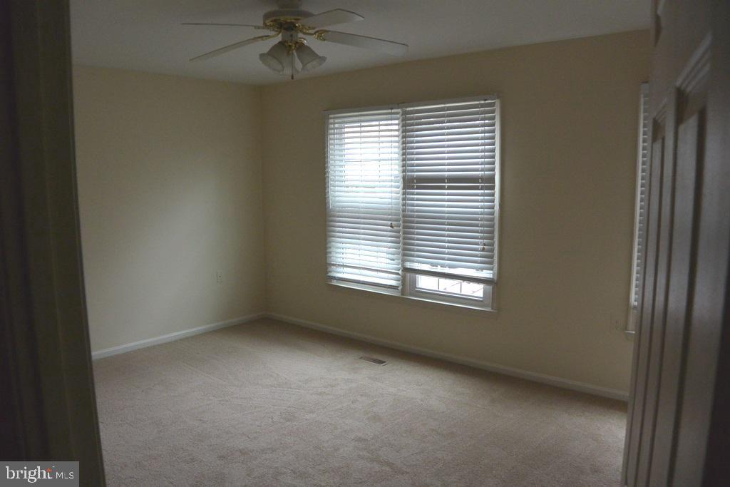 12761 LOCKLEVEN LN, WOODBRIDGE, Virginia 22192, 3 Bedrooms Bedrooms, ,3 BathroomsBathrooms,Residential,For sale,12761 LOCKLEVEN LN,VAPW2091706 MLS # VAPW2091706