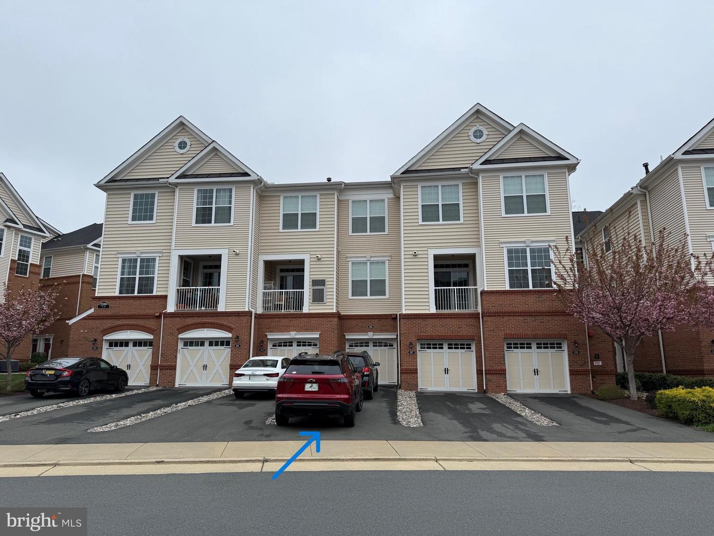 23266 SOUTHDOWN MANOR TER #102, ASHBURN, Virginia 20148, 2 Bedrooms Bedrooms, ,2 BathroomsBathrooms,Residential,For sale,23266 SOUTHDOWN MANOR TER #102,VALO2093562 MLS # VALO2093562