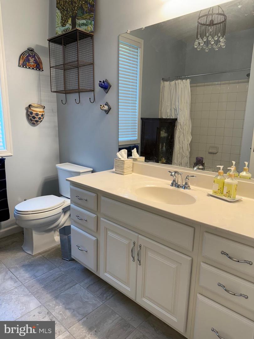 23266 SOUTHDOWN MANOR TER #102, ASHBURN, Virginia 20148, 2 Bedrooms Bedrooms, ,2 BathroomsBathrooms,Residential,For sale,23266 SOUTHDOWN MANOR TER #102,VALO2093562 MLS # VALO2093562