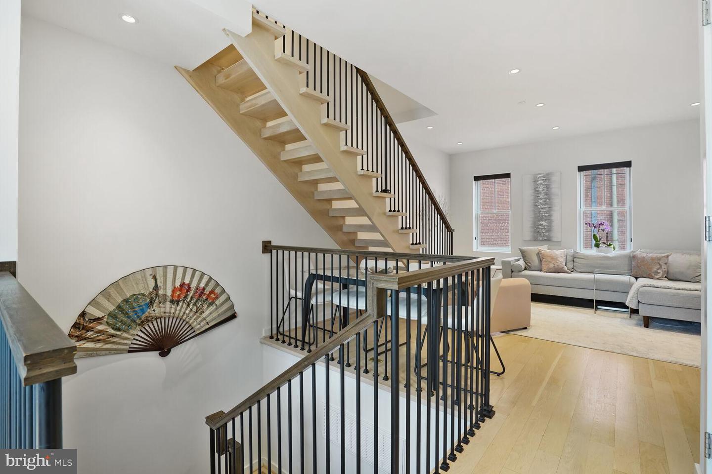 1313 LINDEN CT NE, WASHINGTON, District Of Columbia 20002, 3 Bedrooms Bedrooms, ,3 BathroomsBathrooms,Residential,For sale,1313 LINDEN CT NE,DCDC2195070 MLS # DCDC2195070