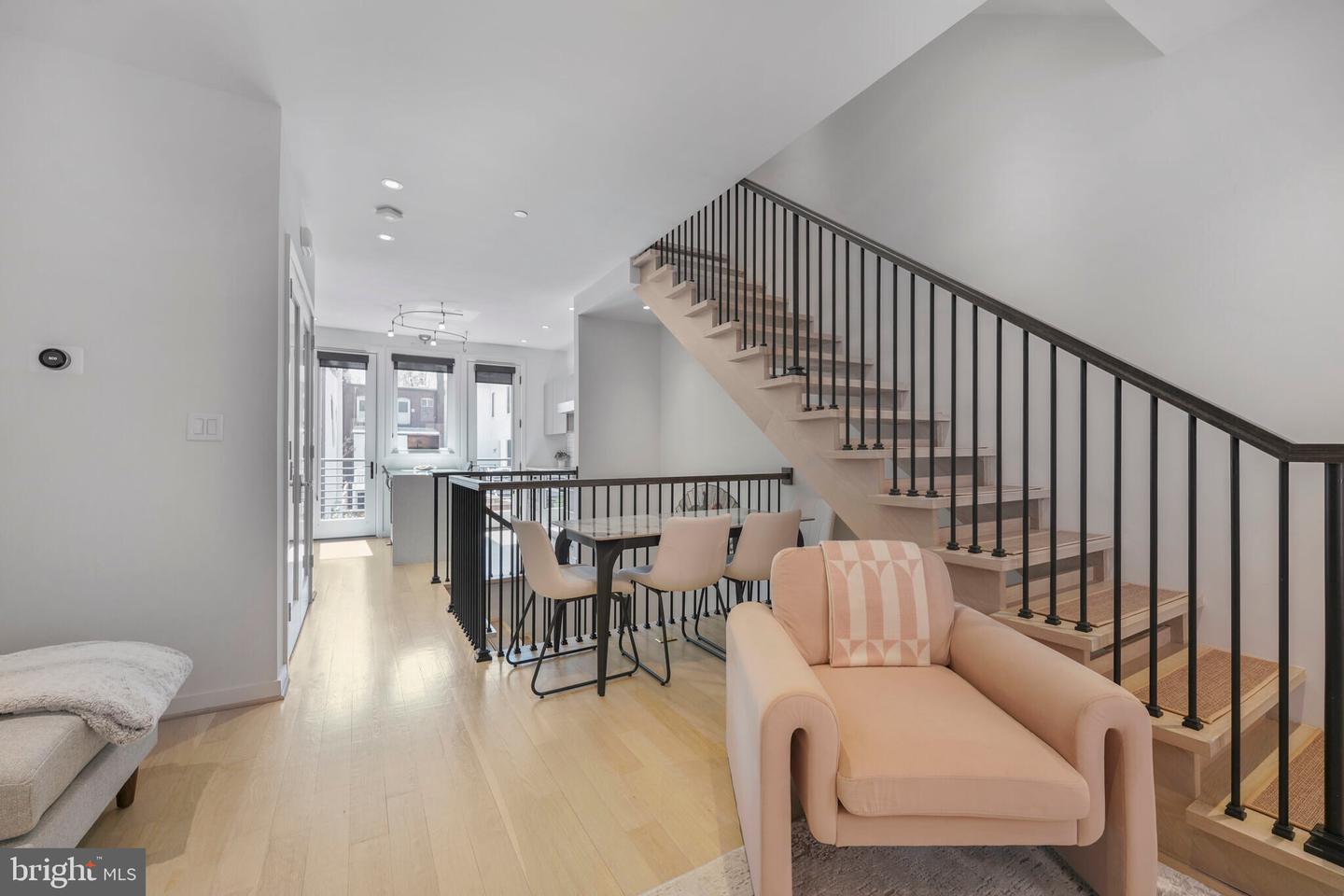1313 LINDEN CT NE, WASHINGTON, District Of Columbia 20002, 3 Bedrooms Bedrooms, ,3 BathroomsBathrooms,Residential,For sale,1313 LINDEN CT NE,DCDC2195070 MLS # DCDC2195070