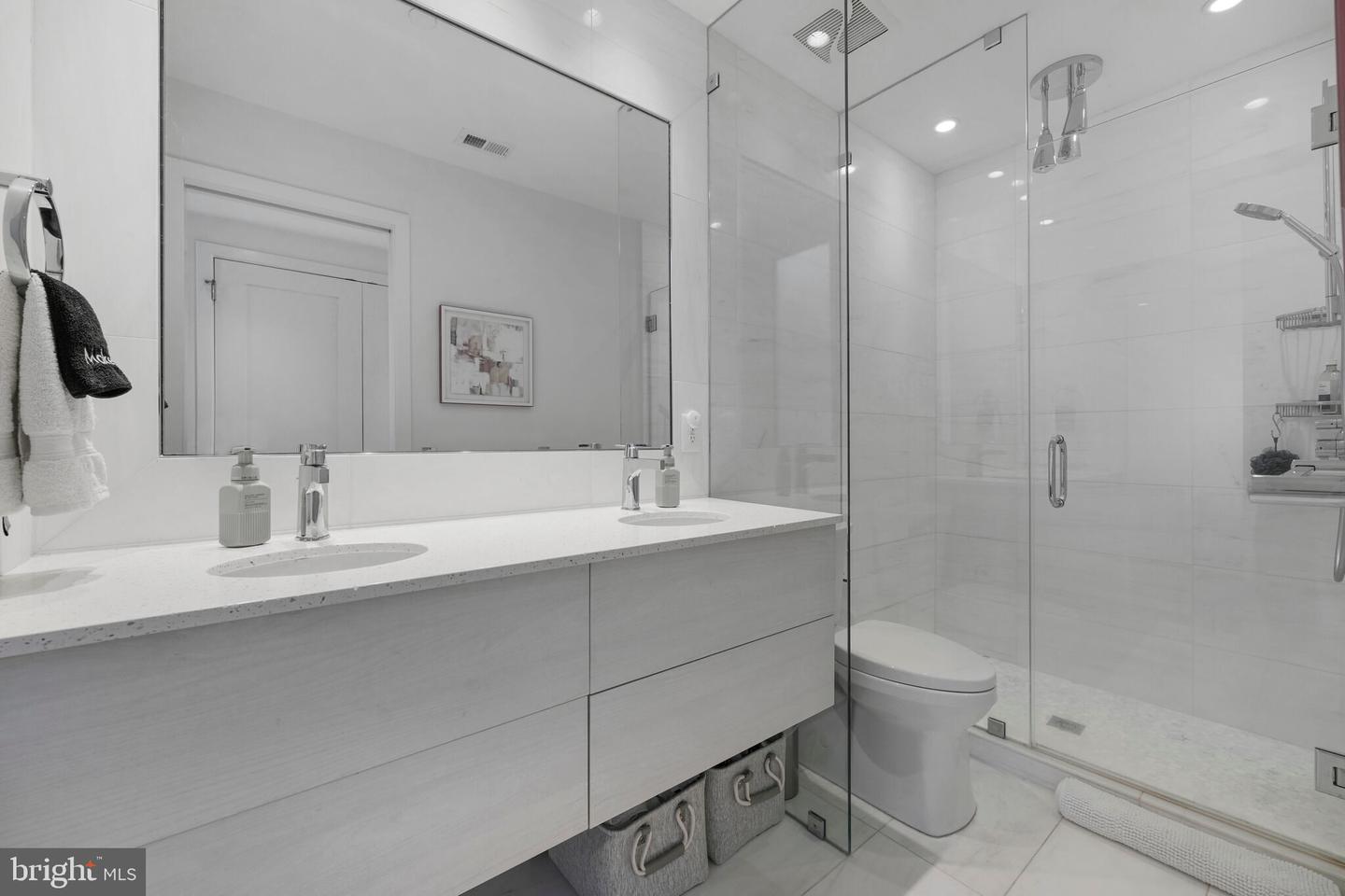 1313 LINDEN CT NE, WASHINGTON, District Of Columbia 20002, 3 Bedrooms Bedrooms, ,3 BathroomsBathrooms,Residential,For sale,1313 LINDEN CT NE,DCDC2195070 MLS # DCDC2195070