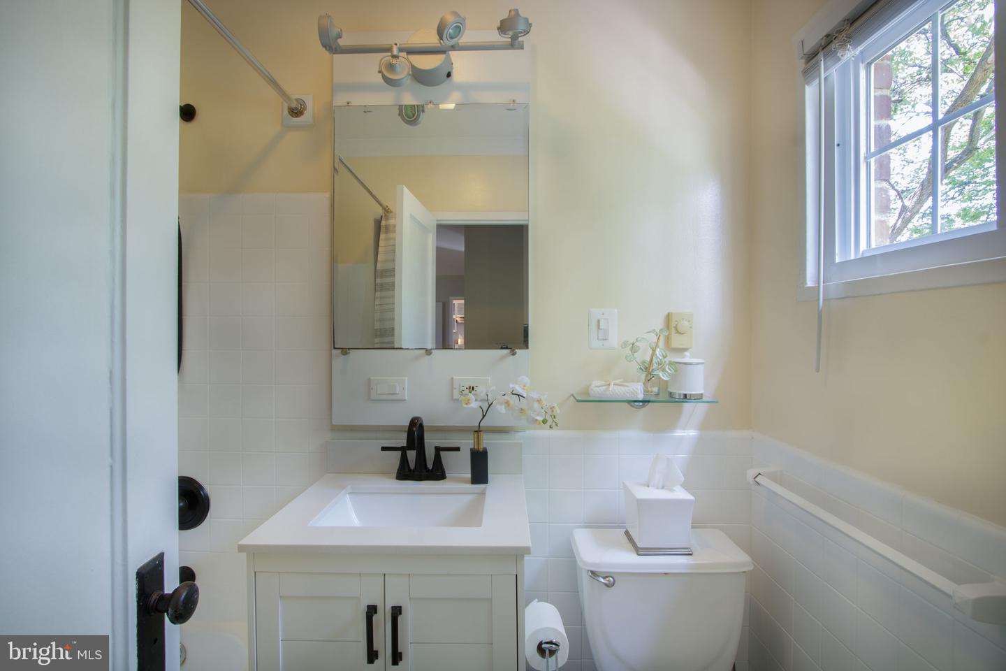 3578 MARTHA CUSTIS DR, ALEXANDRIA, Virginia 22302, 1 Bedroom Bedrooms, ,1 BathroomBathrooms,Residential,For sale,3578 MARTHA CUSTIS DR,VAAX2044052 MLS # VAAX2044052