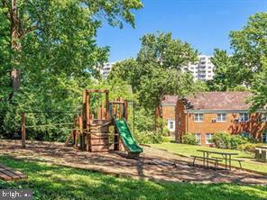 3578 MARTHA CUSTIS DR, ALEXANDRIA, Virginia 22302, 1 Bedroom Bedrooms, ,1 BathroomBathrooms,Residential,For sale,3578 MARTHA CUSTIS DR,VAAX2044052 MLS # VAAX2044052