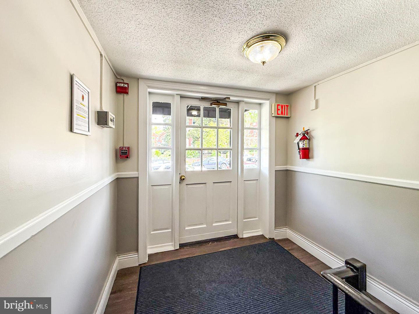 612 BASHFORD LN #1221, ALEXANDRIA, Virginia 22314, 1 Bedroom Bedrooms, ,1 BathroomBathrooms,Residential,For sale,612 BASHFORD LN #1221,VAAX2044066 MLS # VAAX2044066