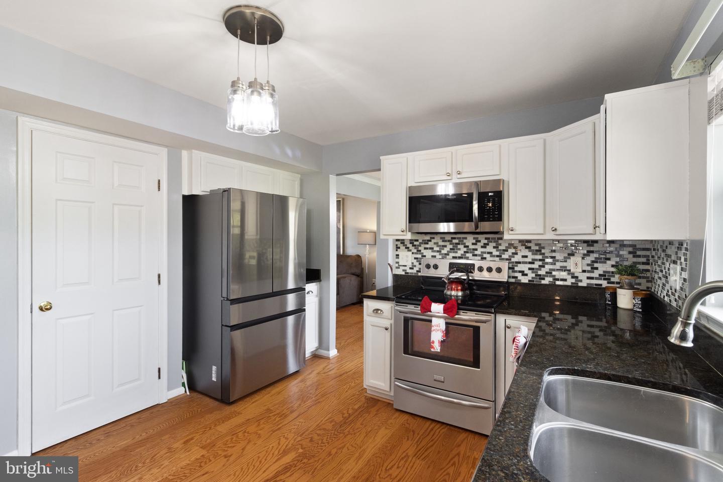 18846 BEATEN PATH CT, TRIANGLE, Virginia 22172, 4 Bedrooms Bedrooms, ,2 BathroomsBathrooms,Residential,For sale,18846 BEATEN PATH CT,VAPW2091776 MLS # VAPW2091776