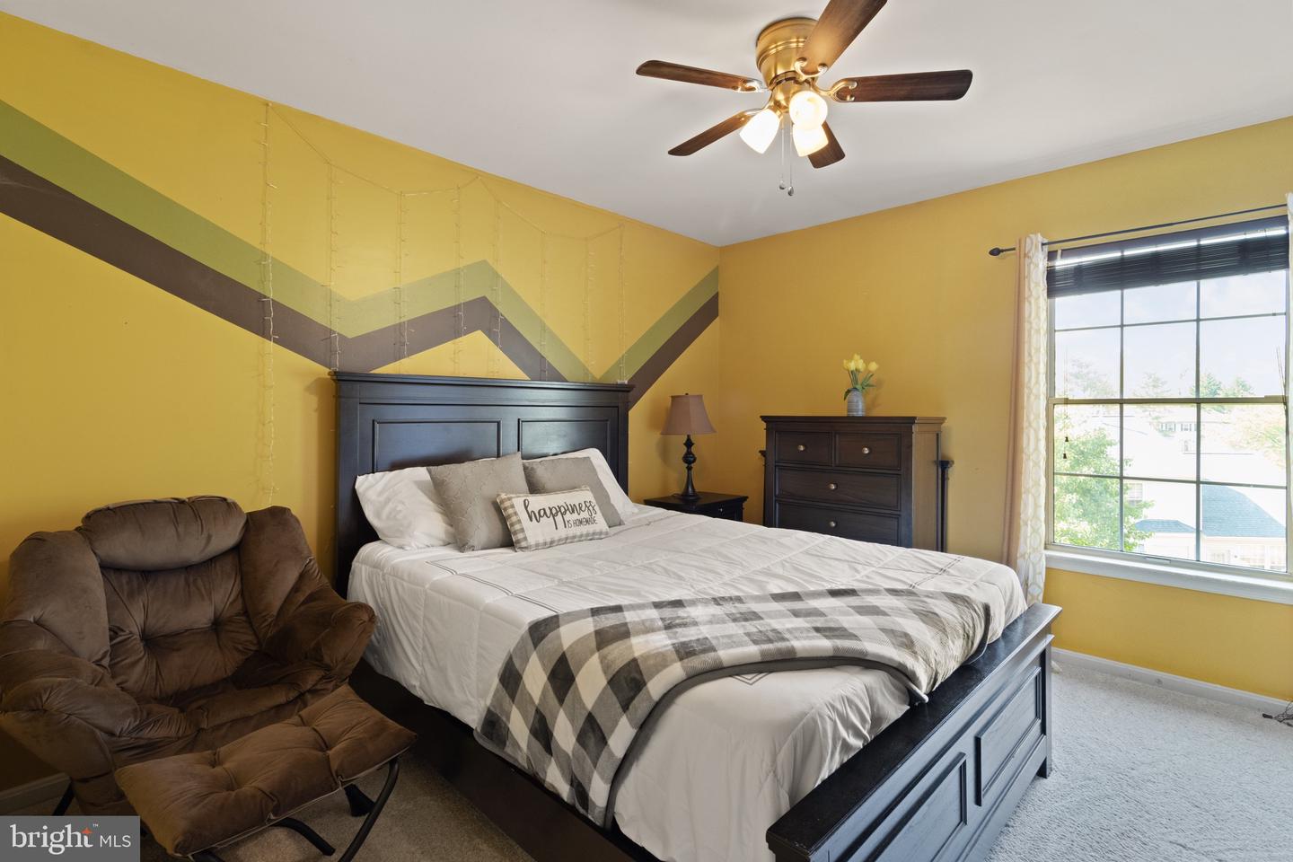 18846 BEATEN PATH CT, TRIANGLE, Virginia 22172, 4 Bedrooms Bedrooms, ,2 BathroomsBathrooms,Residential,For sale,18846 BEATEN PATH CT,VAPW2091776 MLS # VAPW2091776