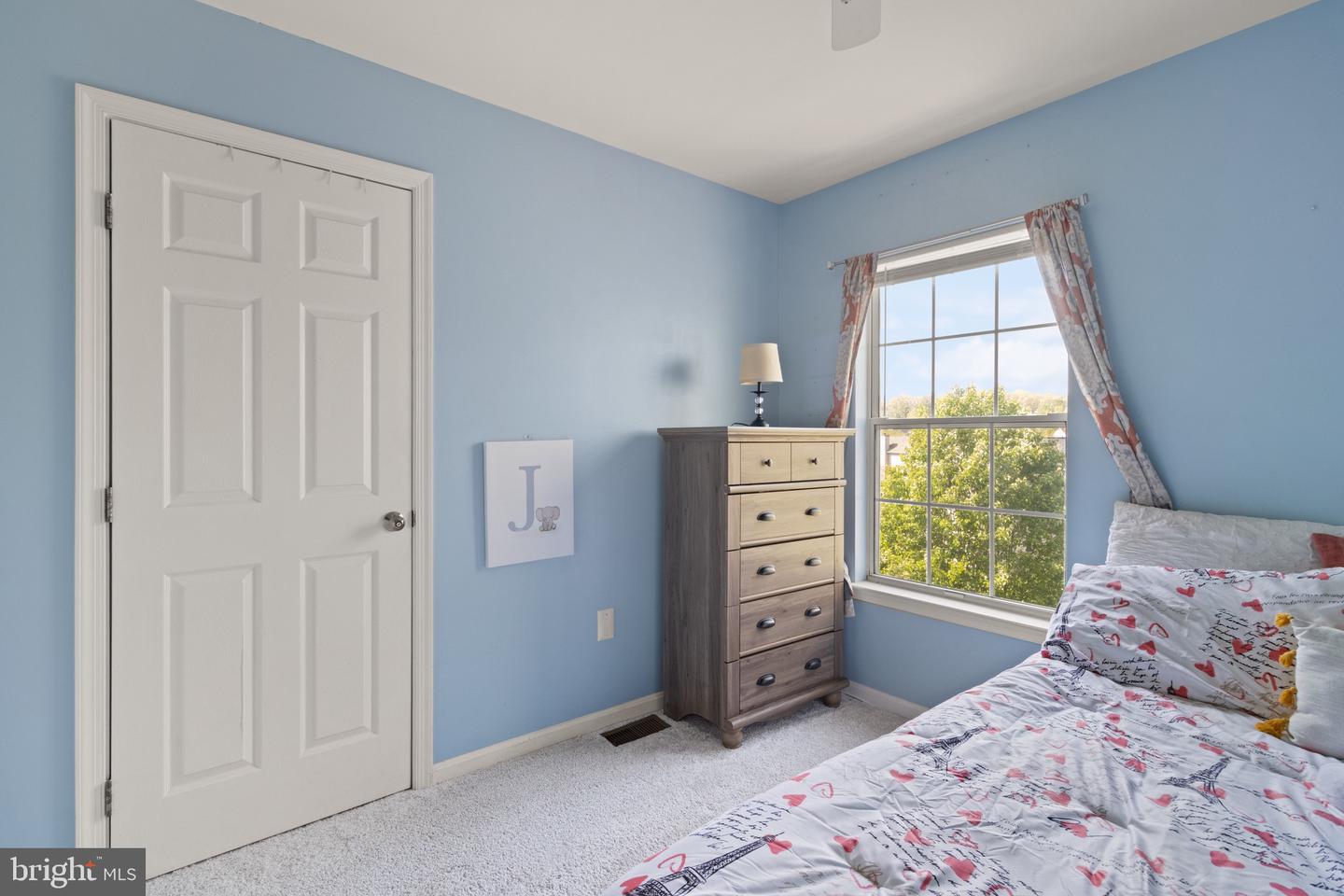 18846 BEATEN PATH CT, TRIANGLE, Virginia 22172, 4 Bedrooms Bedrooms, ,2 BathroomsBathrooms,Residential,For sale,18846 BEATEN PATH CT,VAPW2091776 MLS # VAPW2091776