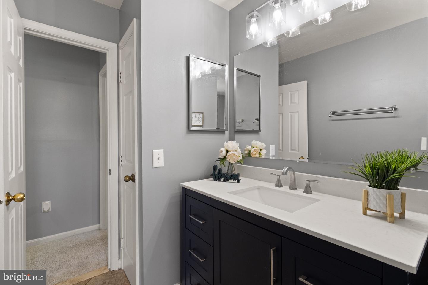 18846 BEATEN PATH CT, TRIANGLE, Virginia 22172, 4 Bedrooms Bedrooms, ,2 BathroomsBathrooms,Residential,For sale,18846 BEATEN PATH CT,VAPW2091776 MLS # VAPW2091776