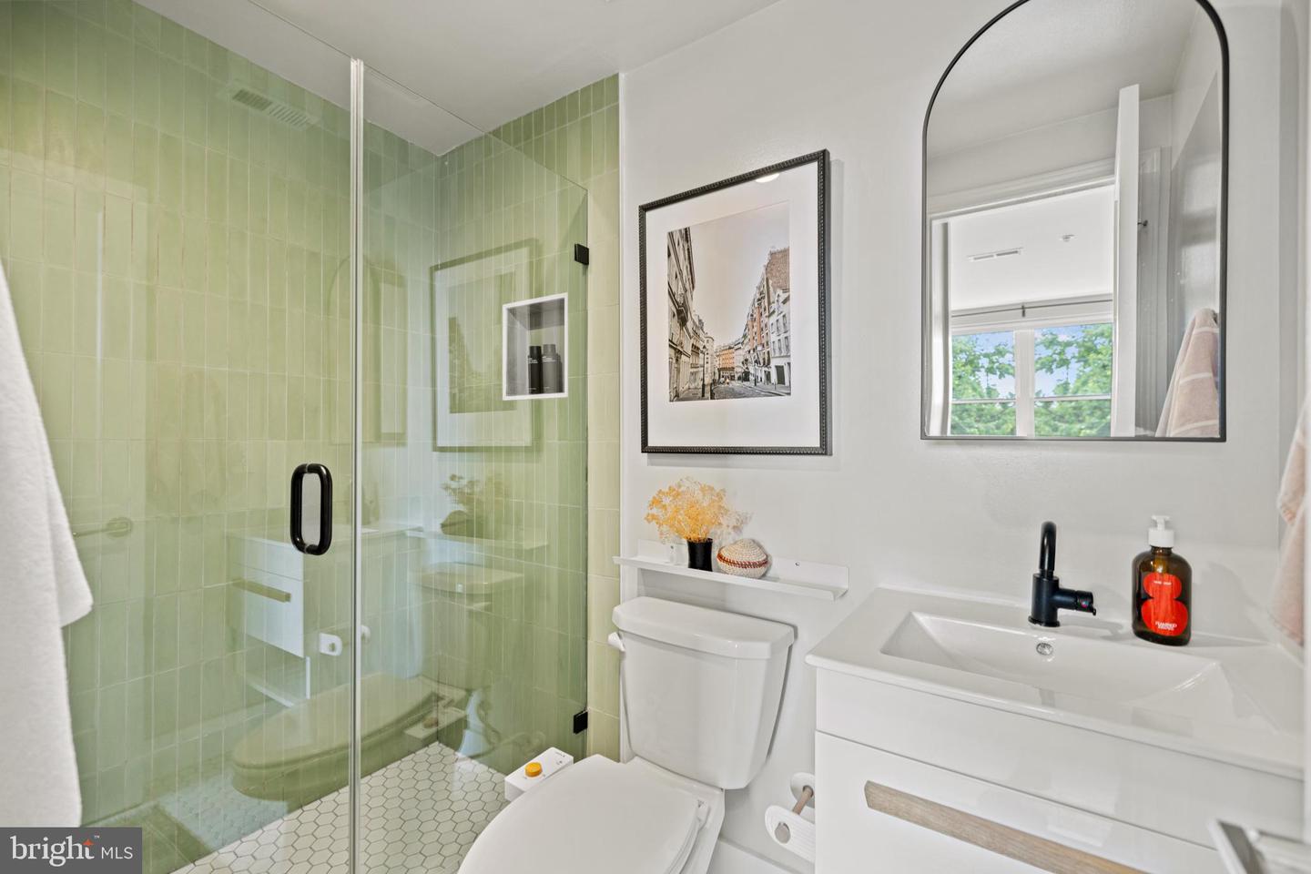 906 GALLATIN ST NW #403, WASHINGTON, District Of Columbia 20011, 2 Bedrooms Bedrooms, ,2 BathroomsBathrooms,Residential,For sale,906 GALLATIN ST NW #403,DCDC2195186 MLS # DCDC2195186
