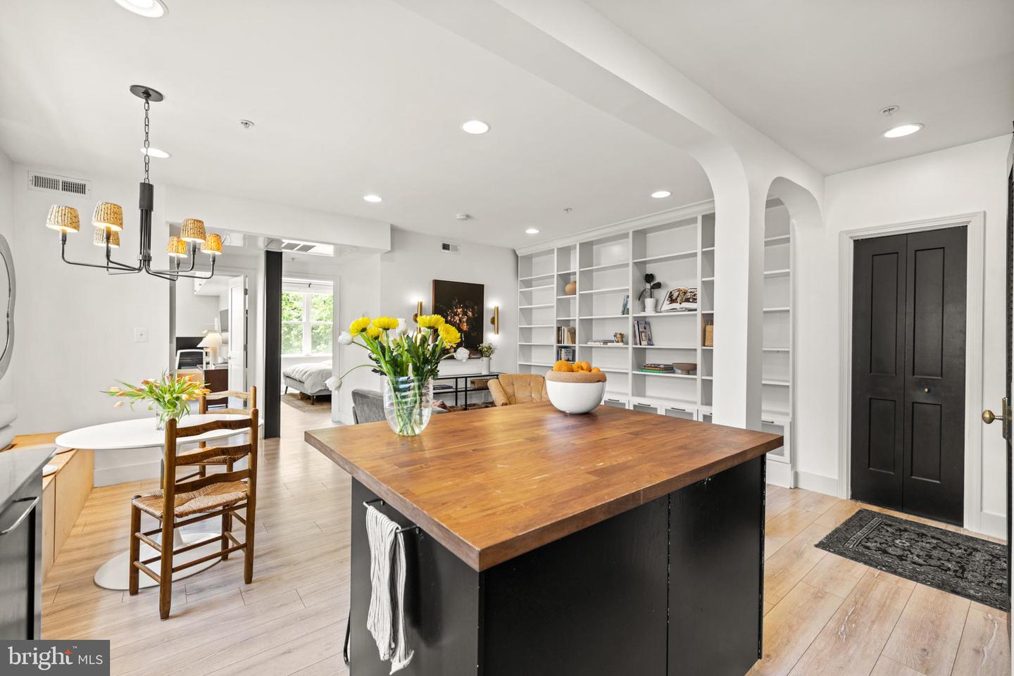 906 GALLATIN ST NW #403, WASHINGTON, District Of Columbia 20011, 2 Bedrooms Bedrooms, ,2 BathroomsBathrooms,Residential,For sale,906 GALLATIN ST NW #403,DCDC2195186 MLS # DCDC2195186