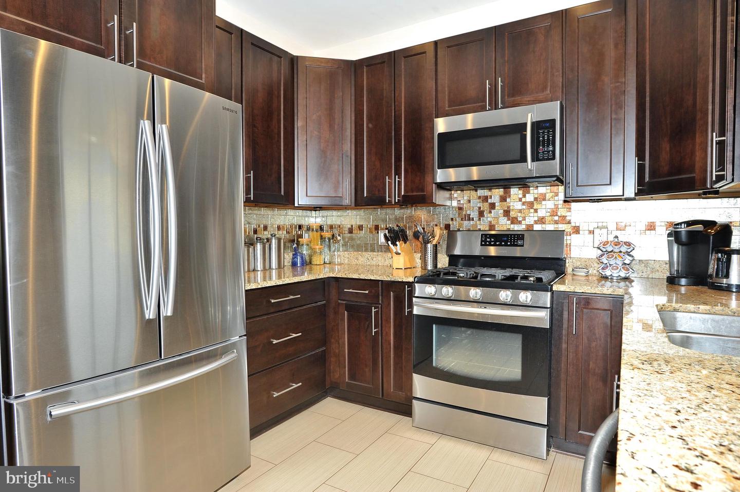 6356 DEMME PL, SPRINGFIELD, Virginia 22150, 3 Bedrooms Bedrooms, ,2 BathroomsBathrooms,Residential,For sale,6356 DEMME PL,VAFX2233686 MLS # VAFX2233686