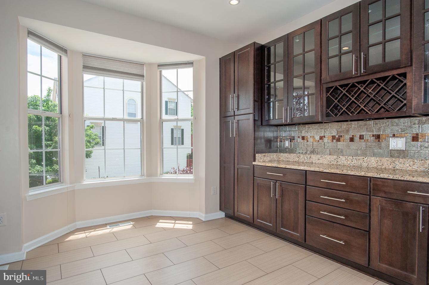 6356 DEMME PL, SPRINGFIELD, Virginia 22150, 3 Bedrooms Bedrooms, ,2 BathroomsBathrooms,Residential,For sale,6356 DEMME PL,VAFX2233686 MLS # VAFX2233686