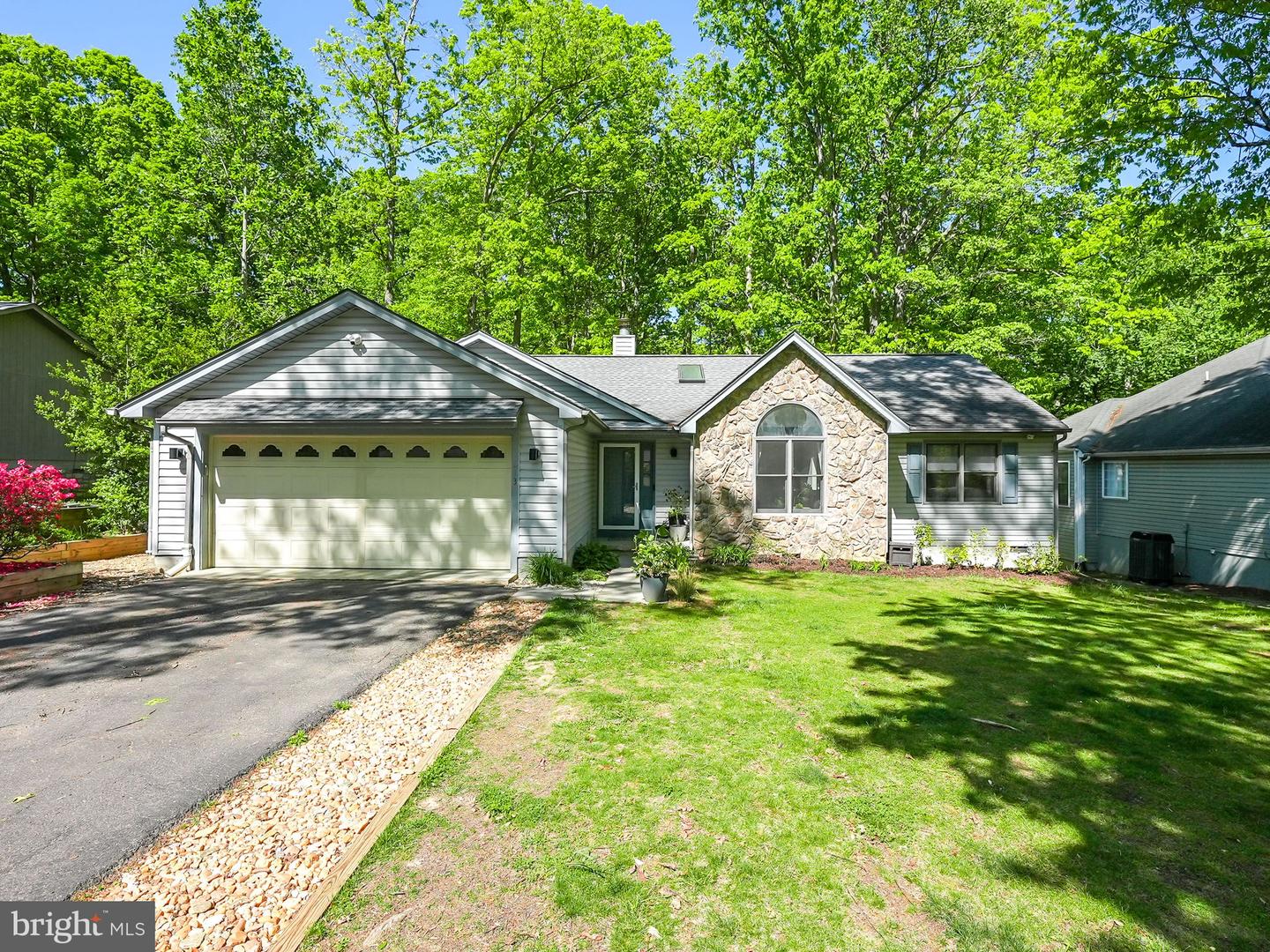 213 BIRDIE RD, LOCUST GROVE, Virginia 22508, 3 Bedrooms Bedrooms, ,2 BathroomsBathrooms,Residential,For sale,213 BIRDIE RD,VAOR2009396 MLS # VAOR2009396