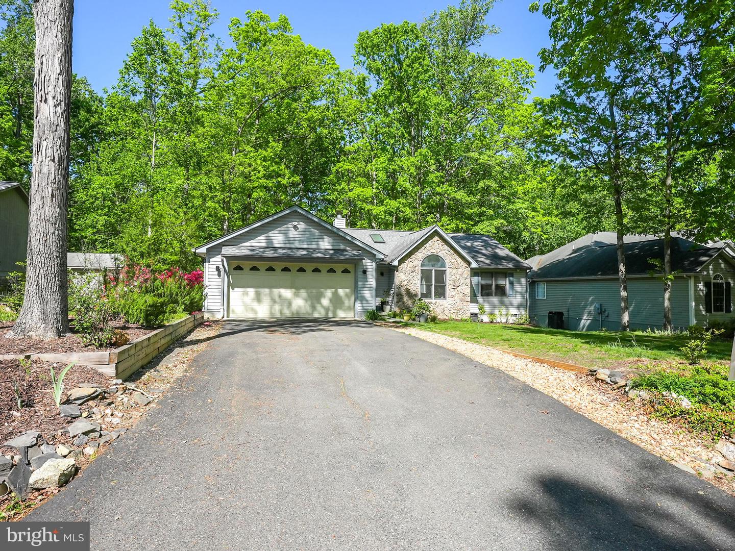 213 BIRDIE RD, LOCUST GROVE, Virginia 22508, 3 Bedrooms Bedrooms, ,2 BathroomsBathrooms,Residential,For sale,213 BIRDIE RD,VAOR2009396 MLS # VAOR2009396