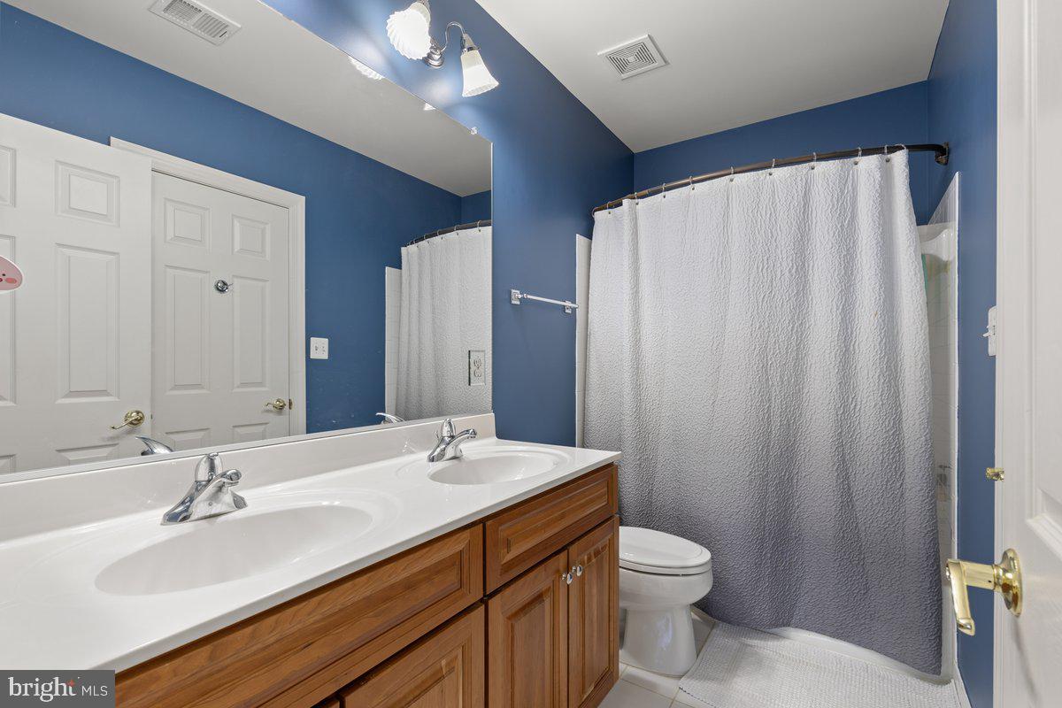 14381 BROADWINGED DR, GAINESVILLE, Virginia 20155, 4 Bedrooms Bedrooms, ,3 BathroomsBathrooms,Residential,For sale,14381 BROADWINGED DR,VAPW2091906 MLS # VAPW2091906